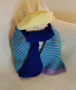 Set berretto Basco e sciarpe