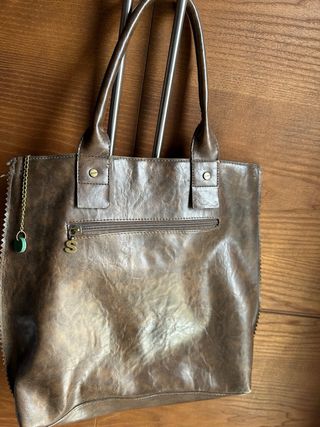 Bolso Desigual Marrón y Verde con Diseño Troquelad