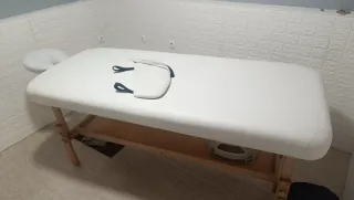 Gran camilla confortable para masaje fija