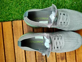 Nike Air VaporMax Flyknit 3 Gris/Verde Talla 41