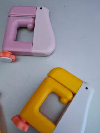 Colgador de bolsos/mochilas Amigo invisible