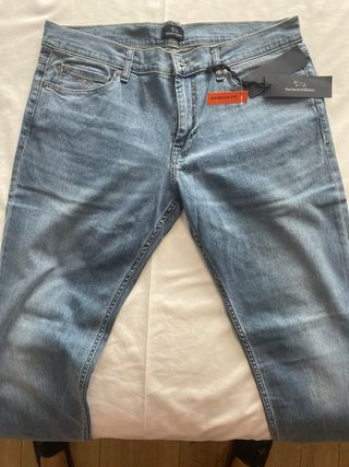Pantalón vaquero Harmont & Blaine Talla 50 ES