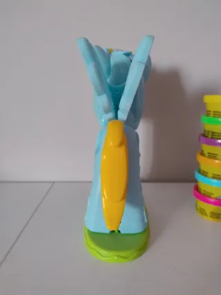 Unicornio Play-Doh con plastilina
