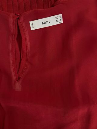 Vestido burdeos talla M, de MANGO