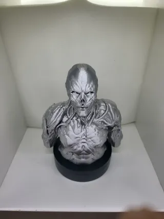Busto Vecna Stranger Things