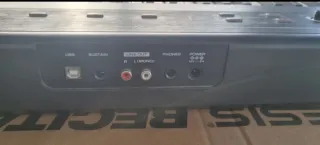 Piano Alesis Recital