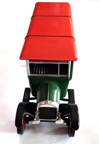 Matchbox Y21 1926 Ford Van Osram