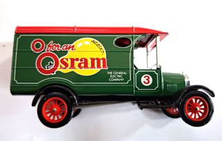 Matchbox Y21 1926 Ford Van Osram