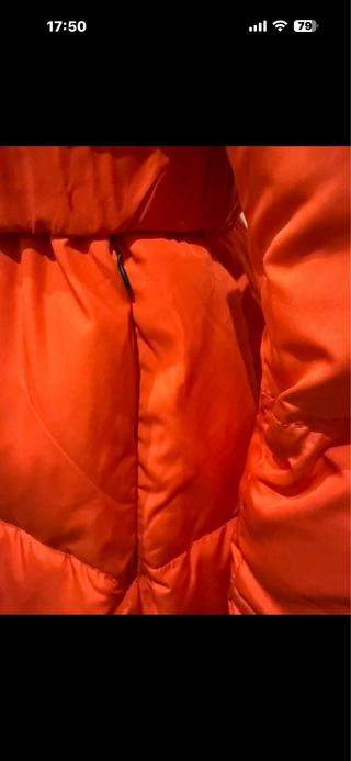 Abrigo Desigual rojo naranja acolchado nuevo