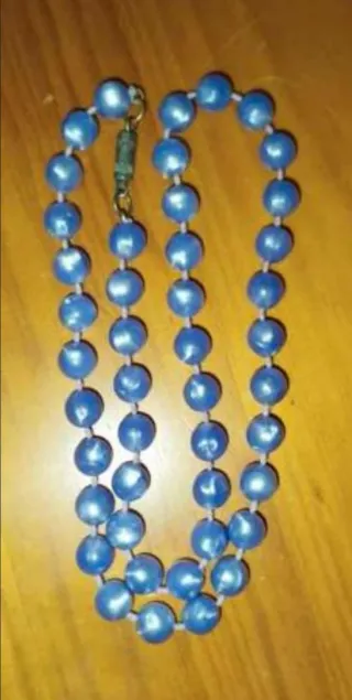 Collar gargantilla perlas violetas