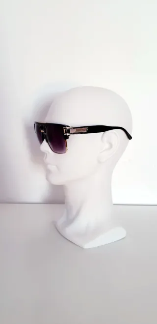 OCCHIALI DA SOLE DA UOMO CON DESIGN MODERNO ED ELEGANTE