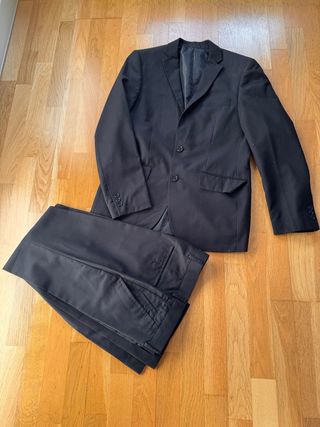 Traje negro chaqueta y pantalón Talla 40