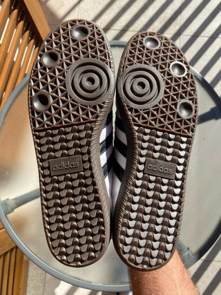 Adidas Samba Blancas y Negras