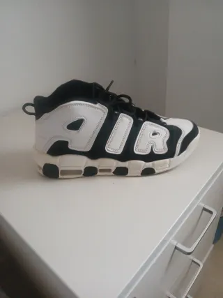Sneakers Nike Air More Uptempo Nere e Bianche
