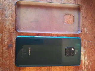 Huawei Mate 20 Pro Blu. Leggere bene