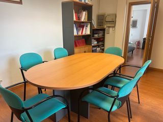 Mesa de reuniones ovalada para oficina