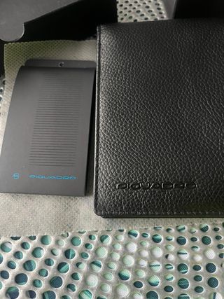 Cartera Piel Piquadro Negra A Estrenar !!