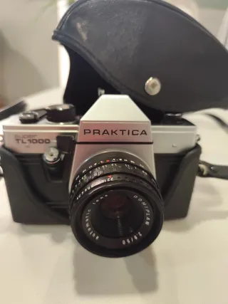 Cámara Praktica Super TL 1000