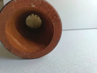 Timbal de madera y piel de cabra