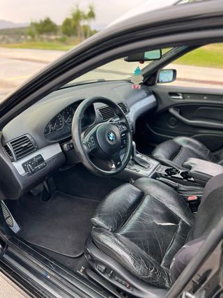 BMW Serie 330 diesel M touring VENDO O CAMBIO