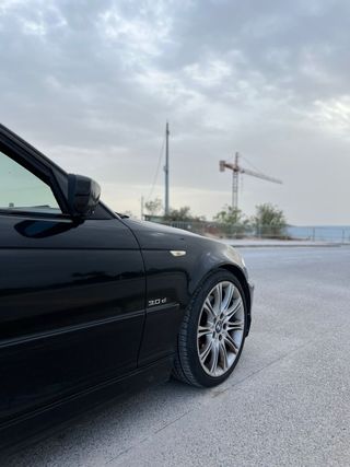 BMW Serie 330 diesel M touring VENDO O CAMBIO