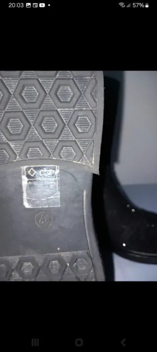 Stivaletto donna Loraferres nero