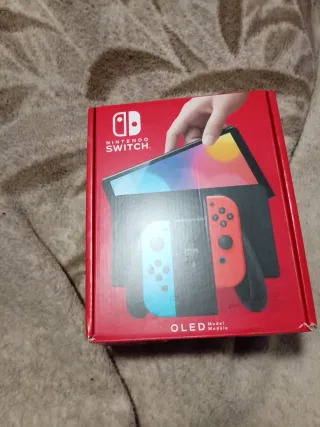 Nintendo Switch OLED + Mario Kart 8