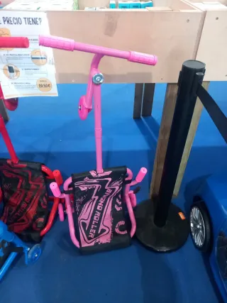 Patinete rosa para niños