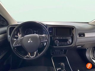 Mitsubishi Outlander 200 MPI Motion CVT 2WD 5 Plazas