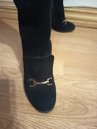 Botas altas negras de ante