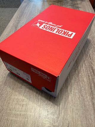 Zapatos Pikolinos Mujer Marrón y Dorado