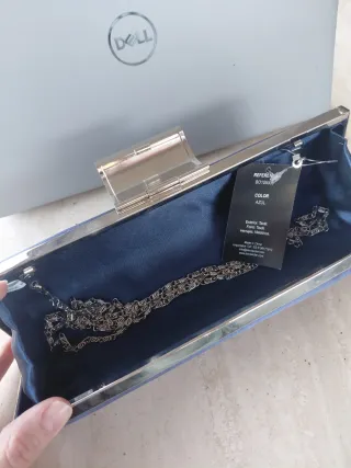 Bolso de fiesta azul y plateado