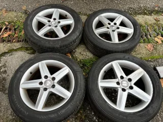 Llantas de 16 pulgadas con neumáticos Kumho