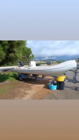 Mecánico de motos con 20 años de experiencia todo