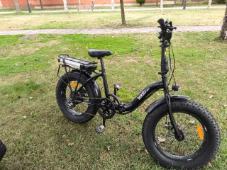 Bicicleta Eléctrica Fat Bike Negra
