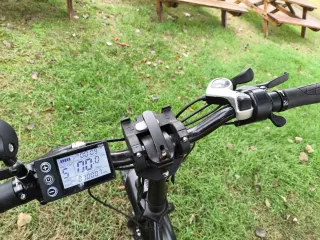 Bicicleta Eléctrica Fat Bike Negra