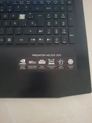 Portátil Predator Negro