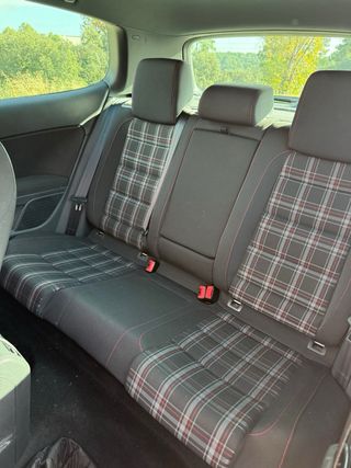 Volkswagen Golf GTI DSG 2011