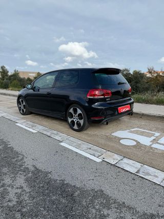 Volkswagen Golf GTI DSG 2011