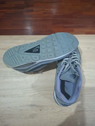 Zapatillas Nike Air Max Grises