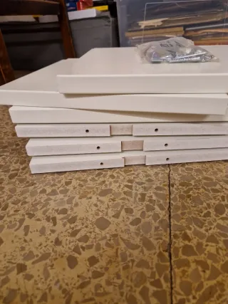 Estantes cabecero Ikea Mandal blancos