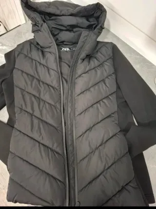 Cazadora acolchada combinada Zara