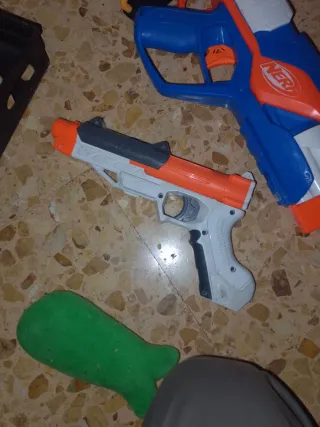 Pistola Nerf Ultra con Tambor son las 3