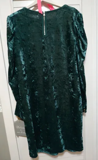 Vestido de terciopelo verde