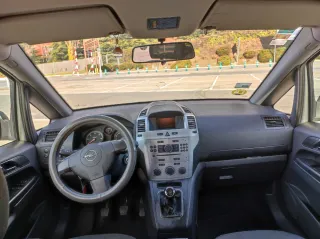 Opel Zafira 2010