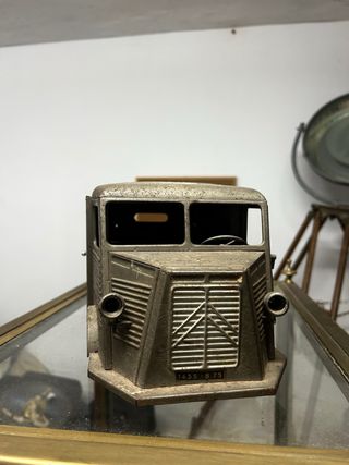 Camión de Juguete Metálico