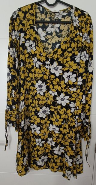 Vestido Mango floral negro, blanco y amarillo