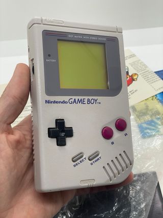 Nintendo Game Boy en Caja