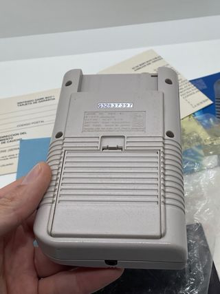 Nintendo Game Boy en Caja