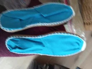 27 Alpargatas sin estrenar  Tallas:38,39,40 y 41